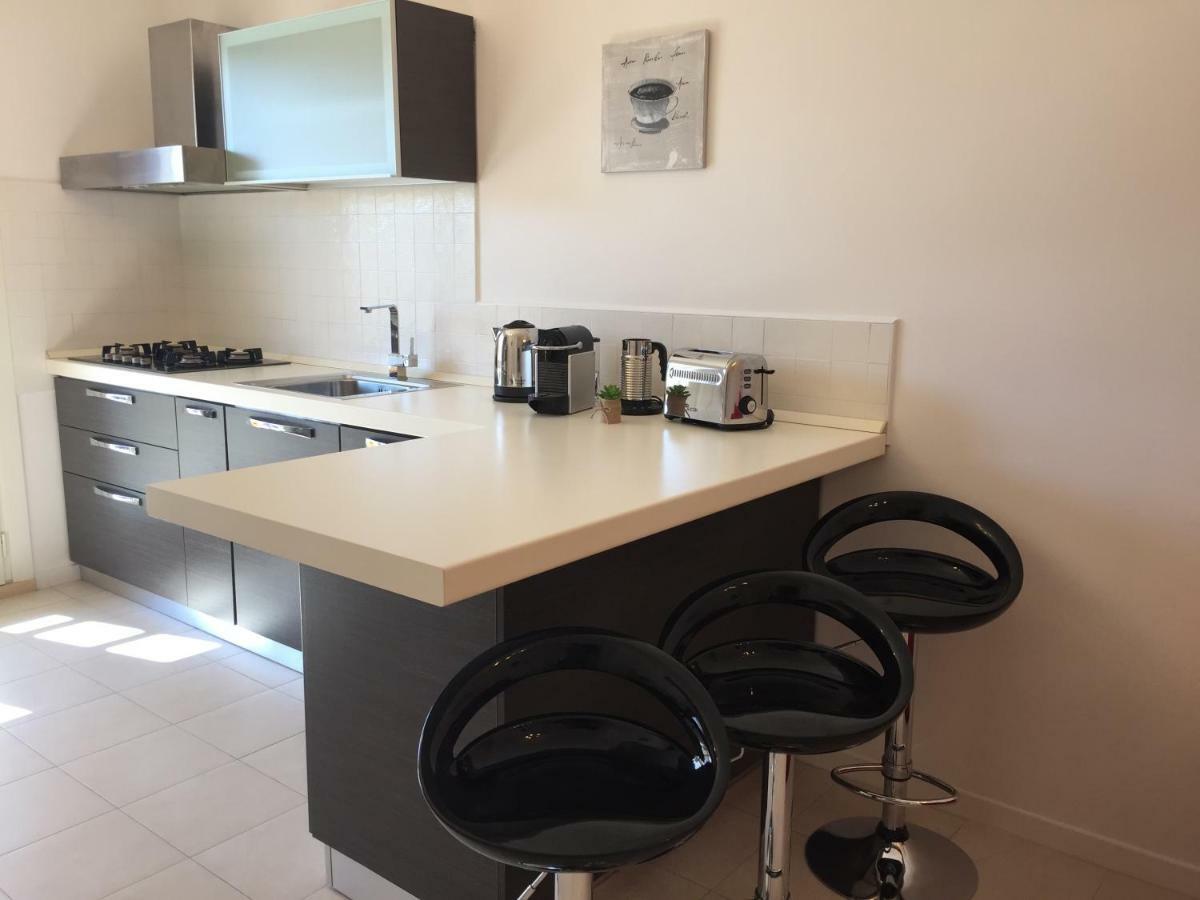 Le Domus Lovely Apartment كوارتو سانتيلينا المظهر الخارجي الصورة